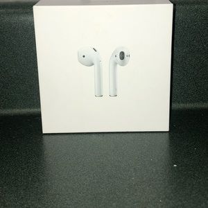 Apple AirPods 1st generation